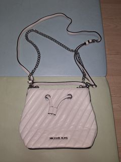 （分類：）位於 。 由 kayano14 提交（商品編號 1435872686，圖片 1）。簡介： 。
