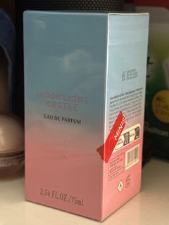 （分類：）位於 。 由 tunggg___ 提交（商品編號 1435790787，圖片 1）。簡介： 。