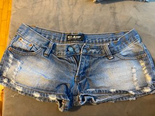 (Category: ) located in . Submitted by myramehta196925 (Listing ID 1435832107, Image 1). Description: .