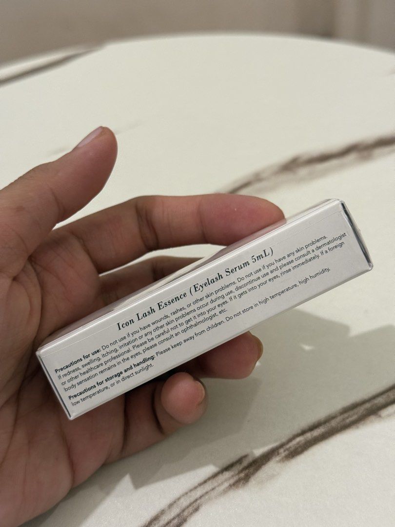 New lounge Icon Lash Essence (Category: Face Care) located in Quezon City. Submitted by quirksandcurls (Listing ID 1435877324, Image 2). Description: Sold for 1700+ on their website. Still sealed. Selling since i’m too lazy to use this hehe Made in japan.