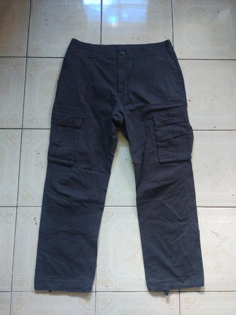 Nike SB Blue Ripstop Cargo Pant 32 actual (Category: Trousers) located in Pasay City. Submitted by denimdude.ph (Listing ID 1435772542, Image 1). Description: .