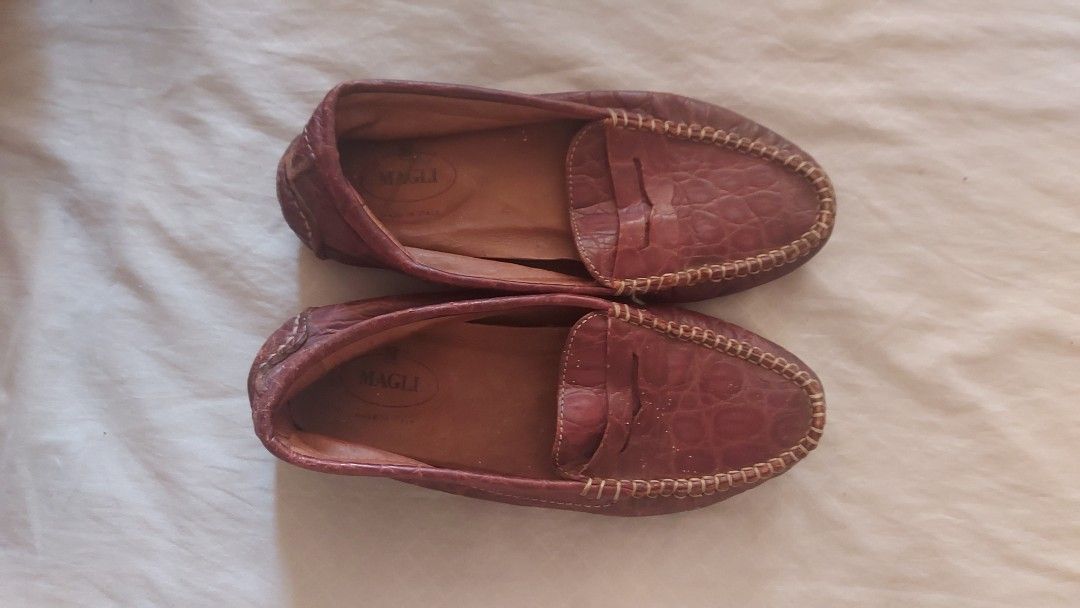 Original Bruno Magli Leather Loafers (Category: Loafers) located in Cavite. Submitted by bonita2230 (Listing ID 1435813861, Image 2). Description: - Magli genuine leather loafers - Textured upper - Stitched detailing - Patterned soles for grip - Features brand logo - Classic style Decluttering - Perfect for everyday wear.