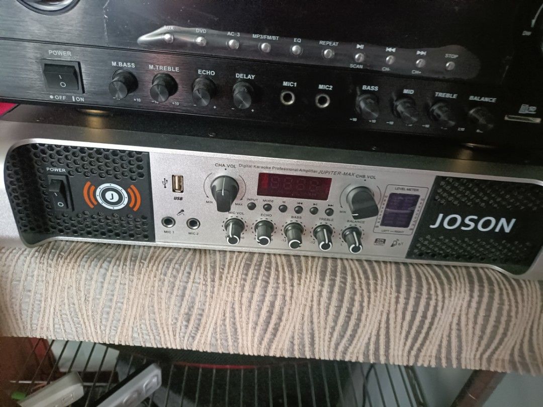 Original Joson Digital Professional Amplifier (Category: Soundbars, Speakers & Amplifiers) located in San Pedro. Submitted by kanor1234 (Listing ID 1435741748, Image 1). Description: - Joson amplifier with digital display. - Multiple input options. - Echo, delay, bass, and treble controls. - Front panel with microphone inputs and USB port. - Power switch and volume control. 1 month pa lang nagamit..d pwede sa bahay sobrang lakas..nagagalit mga ka