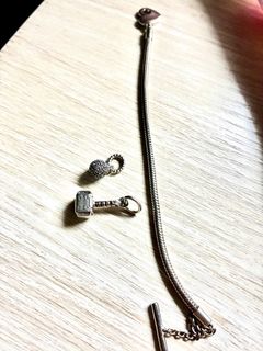 （分類：）位於 。 由 momo826 提交（商品編號 1435721236，圖片 1）。簡介： 。