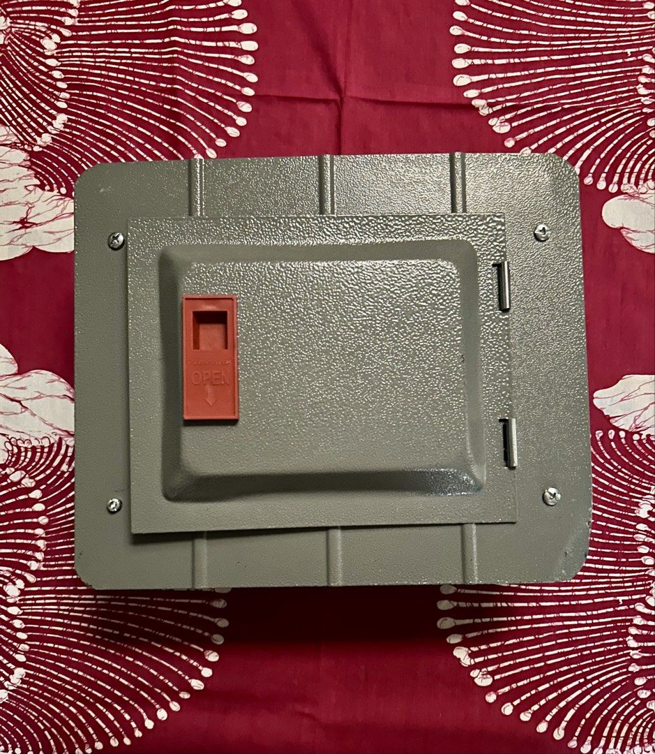 Panel Box 2 Pole Plug In Circuitry (Category: Electrical, Adaptors & Sockets) located in Quezon City. Submitted by onthehanger_ph (Listing ID 1435747038, Image 1). Description: .