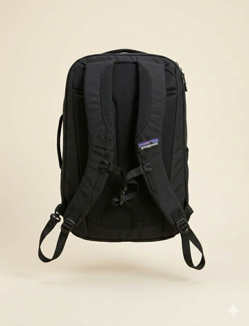 PATAGONIA TRES BACKPACK (Category: Backpacks) located in Quezon City. Submitted by dimensionthirdee187 (Listing ID 1435716626, Image 2). Description: PATAGONIA TRES BACKPACK 2900 only! Brandnew with tag Size: 25L Convertible to Briefcase and Sling Can do pickup or COD Tandang sora QC area Pm if interested..