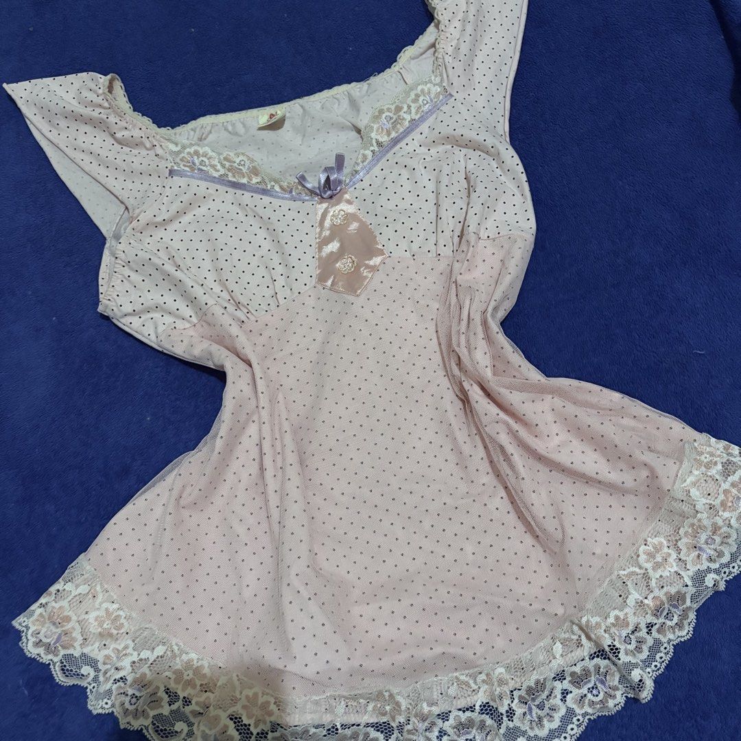 Pink Lace Y2K Sleepwear (Category: Blouses) located in Tarlac. Submitted by _its.ayaaaa (Listing ID 1435747990, Image 1). Description: .