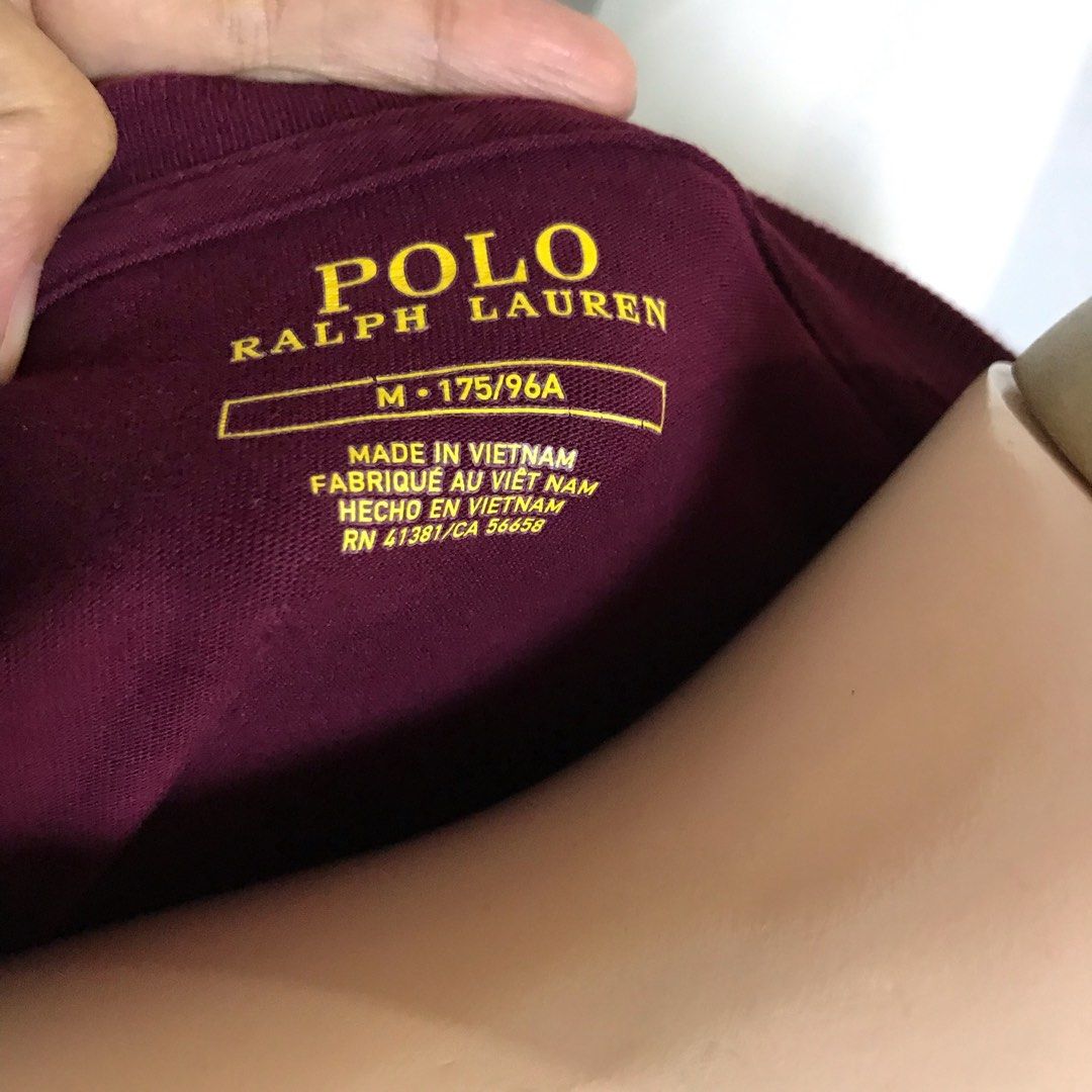 Polo Ralph Lauren Longsleeve Tshirt (Category: Tshirts & Polo Shirts ) located in Pagadian. Submitted by picknpack (Listing ID 1435867003, Image 2). Description: •good as new, no issue •color rate 10/10 •need wash since its thrifted.