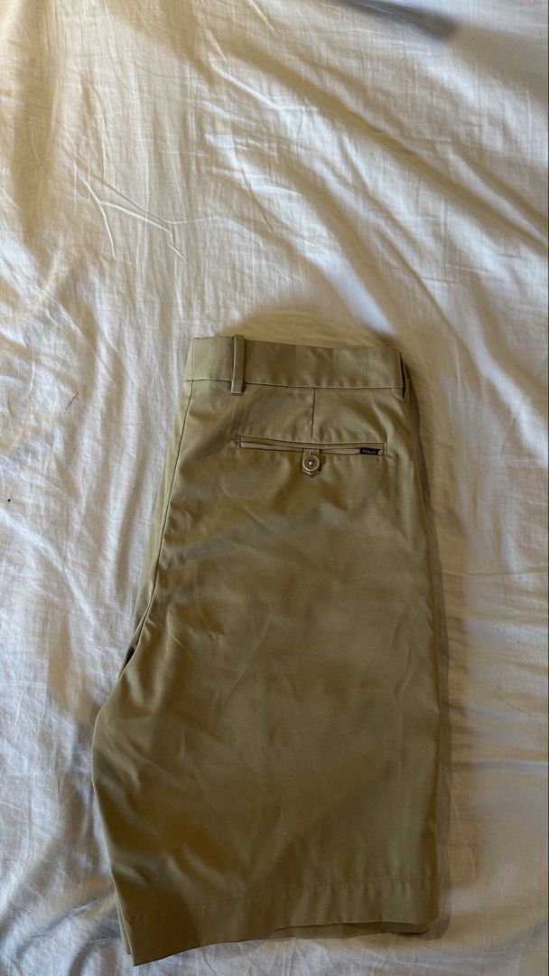 Polo Ralph Lauren Performance Shorts - Size 31 (Category: Shorts) located in Quezon City. Submitted by donbcro (Listing ID 1435816156, Image 3). Description: - Polo Ralph Lauren Performance shorts - Khaki color - Size 31 - Button closure - Features a back pocket -from US.
