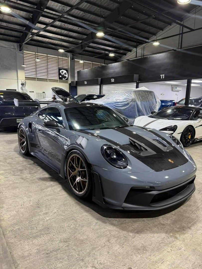 Porsche GT3RS WEISSACH EDITION (Category: Announcements) located in Cavite. Submitted by eyamvillag08141 (Listing ID 1435854266, Image 1). Description: Best price 911 in market! for sale Brand New 2025 Porsche GT3RS Weissach Edition Well maintained unit Complete documents Presentable unit Arctic Gray with Champagne.