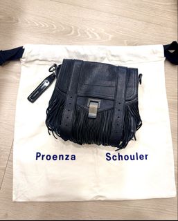 由 onceloved. (刊登 ID 1422786675，圖片 1) 提交，位於 的 (類別：)，說明：。