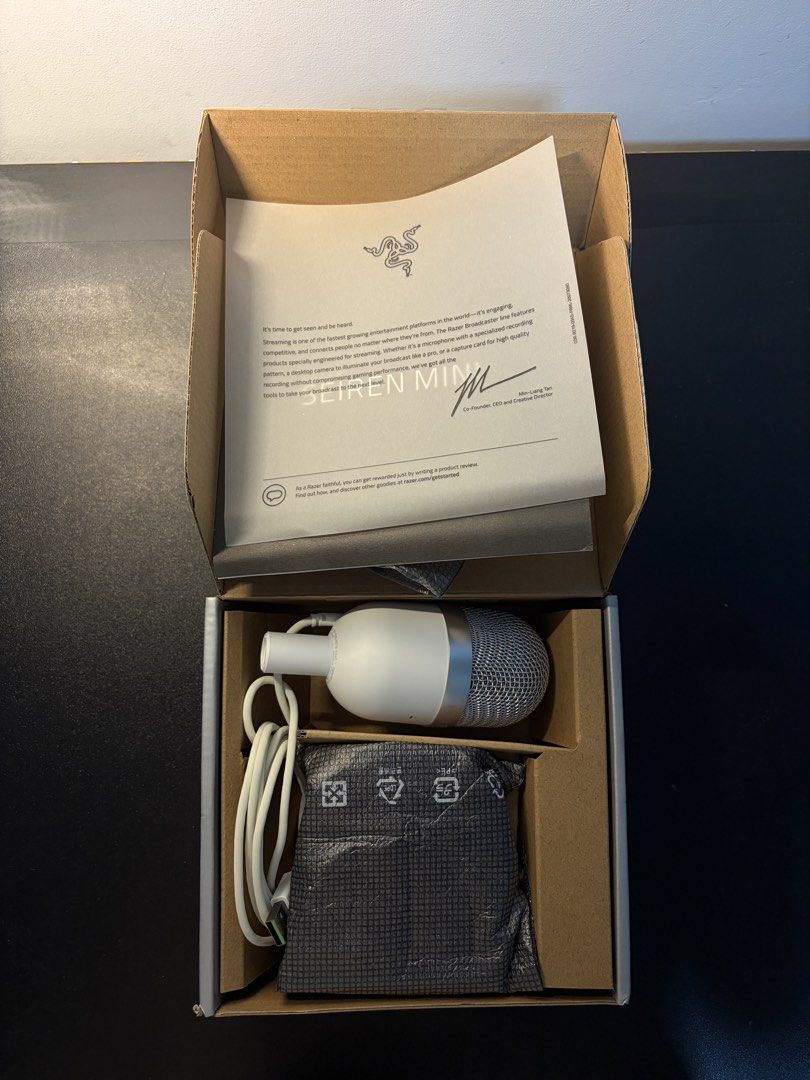 Razer Seiren Mini - White