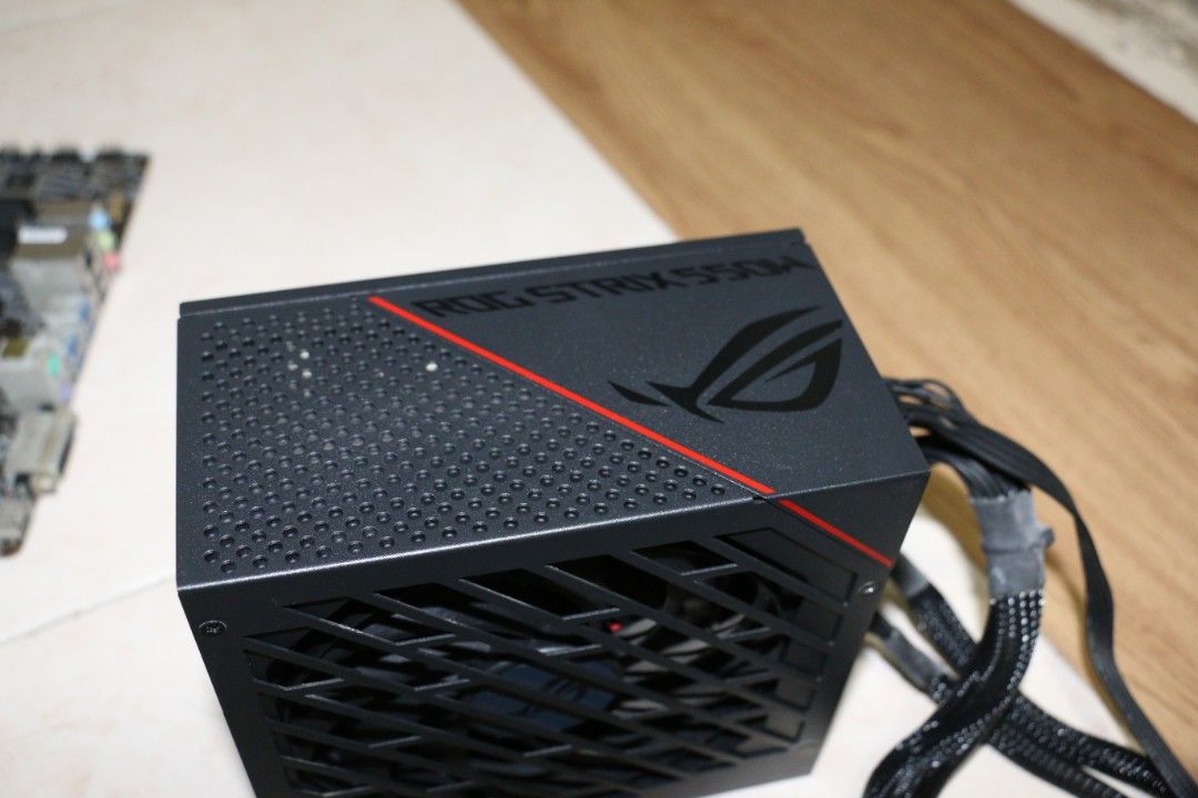 ROG STRIX 550W PSU (Modular)445679217002434561