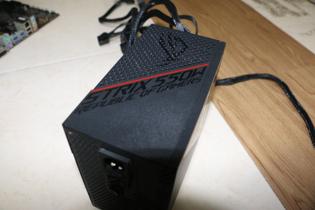 ROG STRIX 550W PSU (Modular)445679217002434563