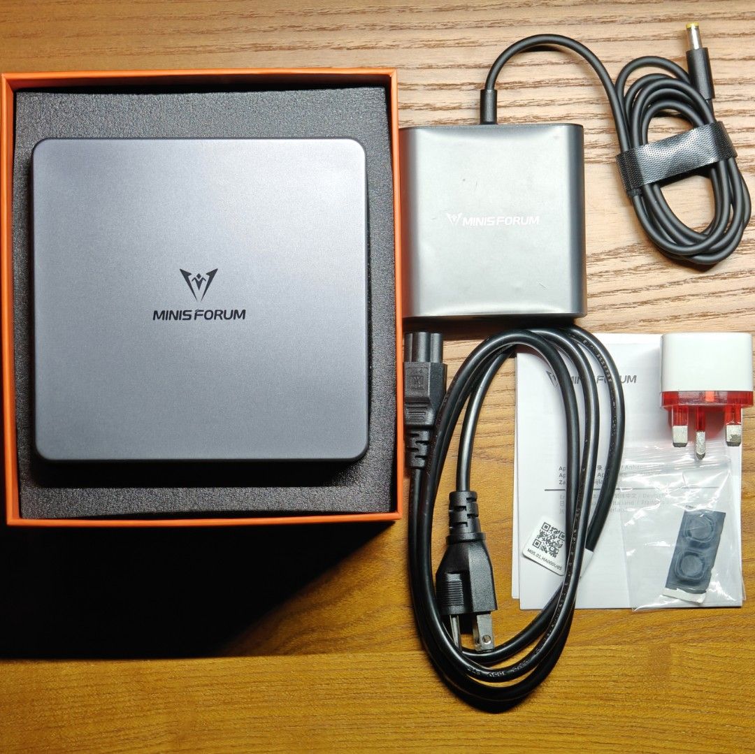 Ryzen 9 7940HS 32GB DDR5 RAM 1TB SSD UM790 PRO Venus Series by MINISFORUM AMD Mini PC Desktop For Gaming / AI Radeon 780M Integrated Graphics GPU