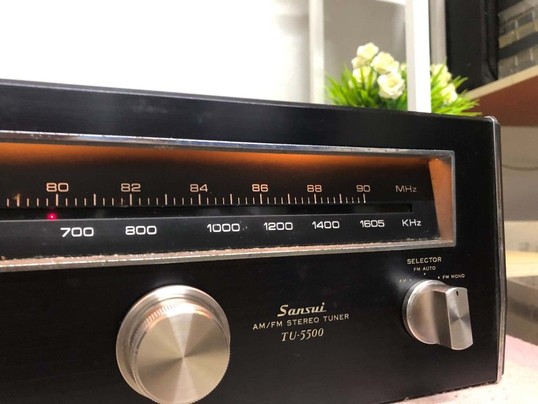 Sansui Am/Fm Stereo Tuner TU 5500 (Category: Soundbars, Speakers & Amplifiers) located in Quezon City. Submitted by tel126 (Listing ID 1435846835, Image 3). Description: Sansui Am/Fm Stereo Tuner TU 5500 Japan Standard Kayo na lang magpa Re - Channel AC 100 Volts.