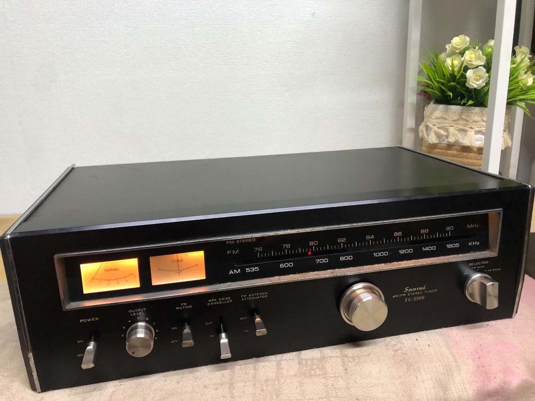 Sansui Am/Fm Stereo Tuner TU 5500 (Category: Soundbars, Speakers & Amplifiers) located in Quezon City. Submitted by tel126 (Listing ID 1435846835, Image 1). Description: Sansui Am/Fm Stereo Tuner TU 5500 Japan Standard Kayo na lang magpa Re - Channel AC 100 Volts.
