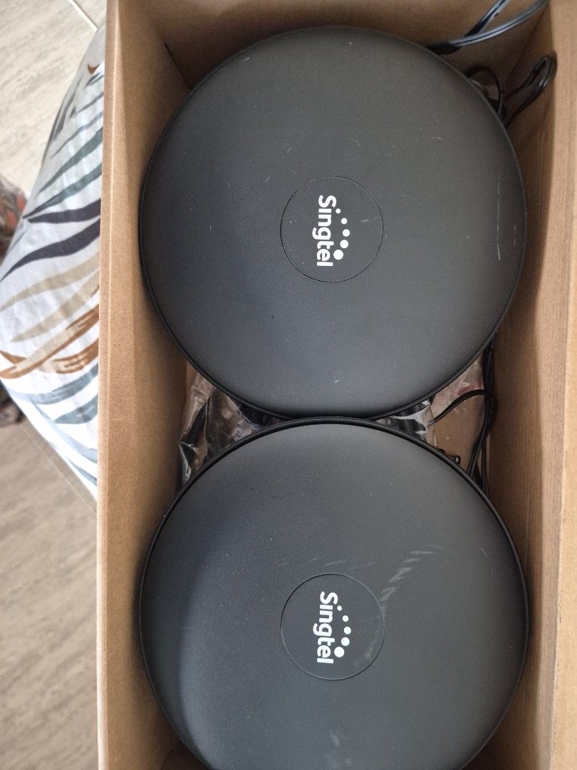 Singtel Mesh Extender x2 - Like New443774917610711043
