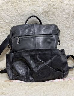 (Category: ) located in . Submitted by bagafficionados (Listing ID 1435875567, Image 1). Description: .
