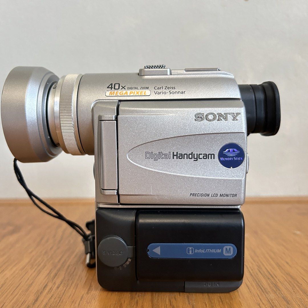 Sony Handycam PC-100 video camera mini dv (Category: Video Cameras) located in Manila. Submitted by pl4y_it_4g4in (Listing ID 1400466529, Image 1). Description: Good working condition Recording ok Playback ok Nightshot ok Zoom in out ok Mic ok Speaker ok Buttons ok Screen ok Viewfinder ok Konti dust sa lens With battery, charger, and 1 mini dv tape (used) .