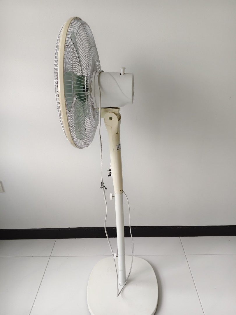 Standing Fan - White443929346515947521