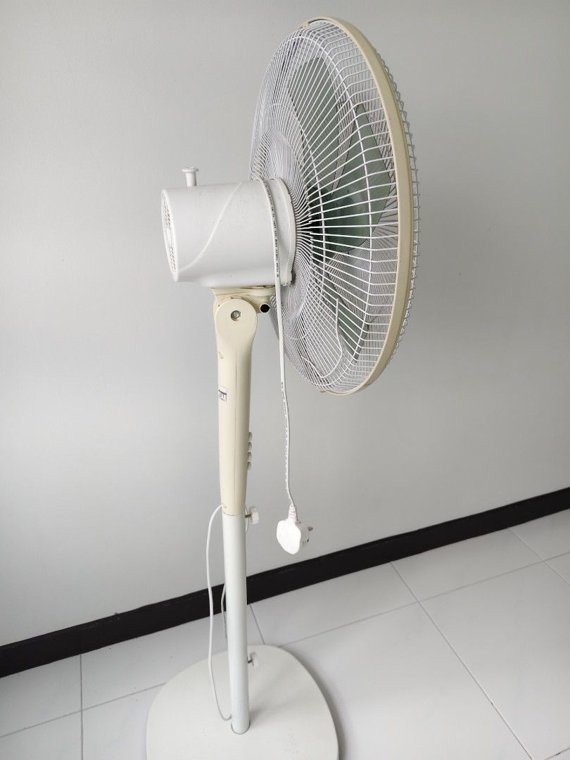 Standing Fan - White443929346515947522