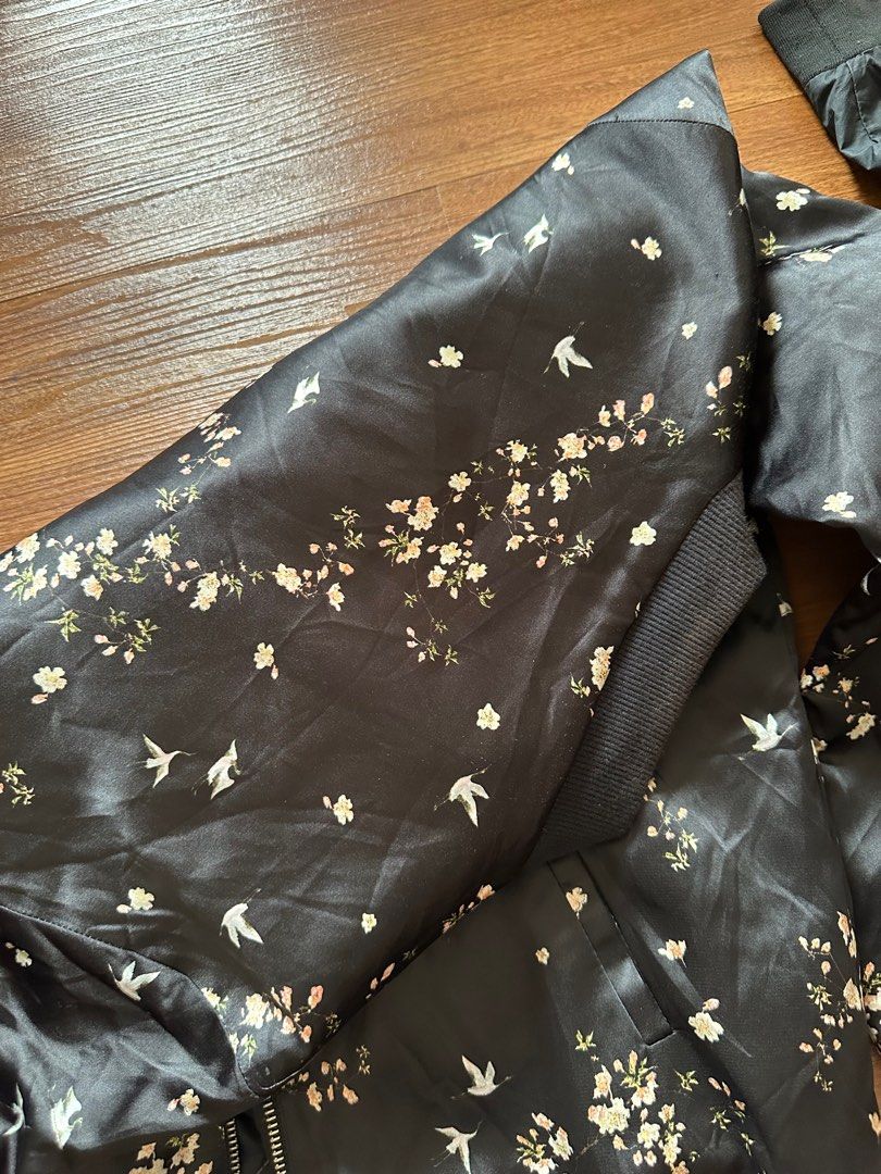Stradivarius Bomber Jacket Floral (Category: Coats, Jackets and Outerwear) located in Cabuyao City. Submitted by mgcleaned (Listing ID 1435731242, Image 3). Description: seldom used. RFS: decluttering as-is pls see pics SIZE MEDIUM .