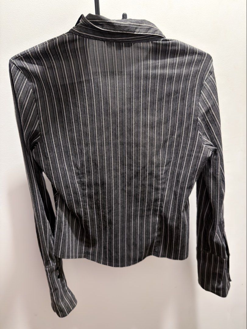 striped long sleeve blouse (Category: Blouses) located in Pasig City. Submitted by tocmoon (Listing ID 1435899500, Image 3). Description: - good as new fashion fair blouse, size 14 AUS (runs a bit small though imo) - long sleeves with buttoned cuffs, collared neckline, button-down front, gathered bust detail - for shipment only, loc cainta .