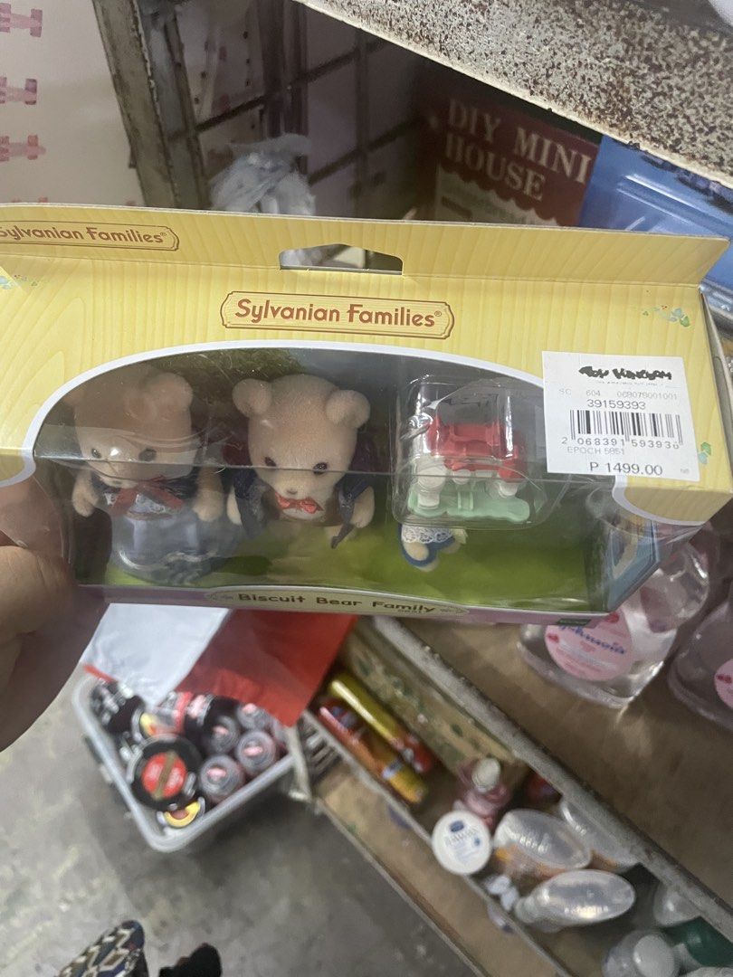 Sylvanian Families Biscuit Bear Family set.p (Category: Kids Toys) located in Manila. Submitted by luna888elies888 (Listing ID 1435759202, Image 2). Description: Sylvanian Families Biscuit Bear Family set..