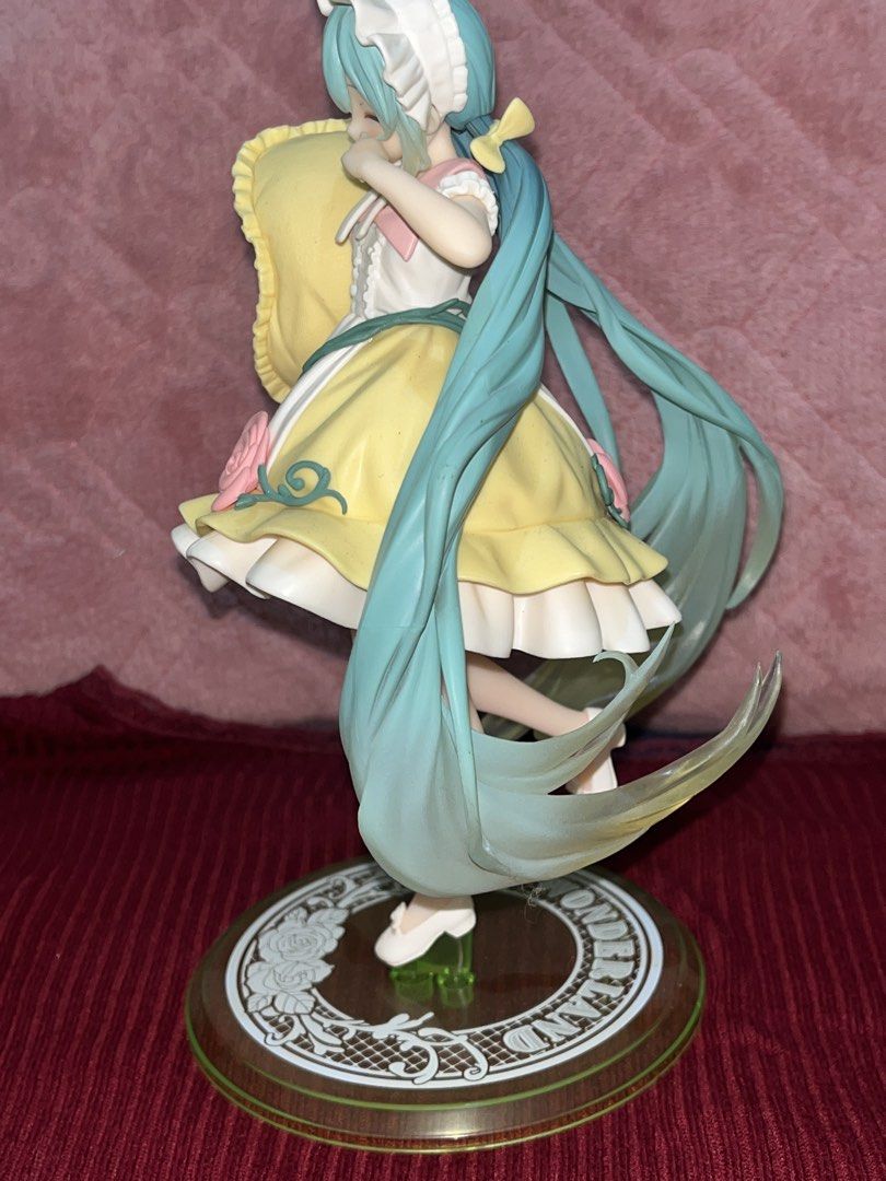 Taito Wonderland Hatsune Miku (Sleeping Beauty ver.) Hatsune Miku Wonderland Figure (Category: Toys & Games) located in Manila. Submitted by aerylikh (Listing ID 1435718132, Image 2). Description: • Authentic • no noticeable flaws, issues. ‼️ PAYMENT FIRST ‼️ Mode of payment • Gcash • Bank Transfer Mode of delivery • J&T (next day shipping) • Lalamove (same day shipping) Location: Sm Fairview, Quezon City.