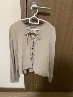 (Category: ) located in . Submitted by farnyypreloved (Listing ID 1435833669, Image 1). Description: .