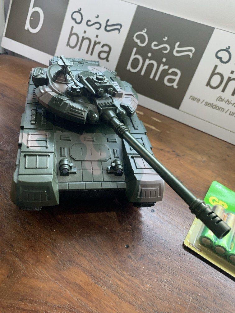 Tank Replica - Soviet -RC (Category: Toys & Games) located in Carmona. Submitted by bihira (Listing ID 1435803700, Image 2). Description: Tank Replica - Soviet -RC - WYSIWYG - As Is - No remote - Tested with battery - working - Good for DIY / Diorama / Display - Buy and set ur own remote.