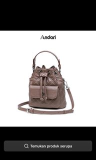(Kategori: ) berada di . Dikirim oleh preloved_dils (ID iklan 1435771125, Gambar 1). Deskripsi: .