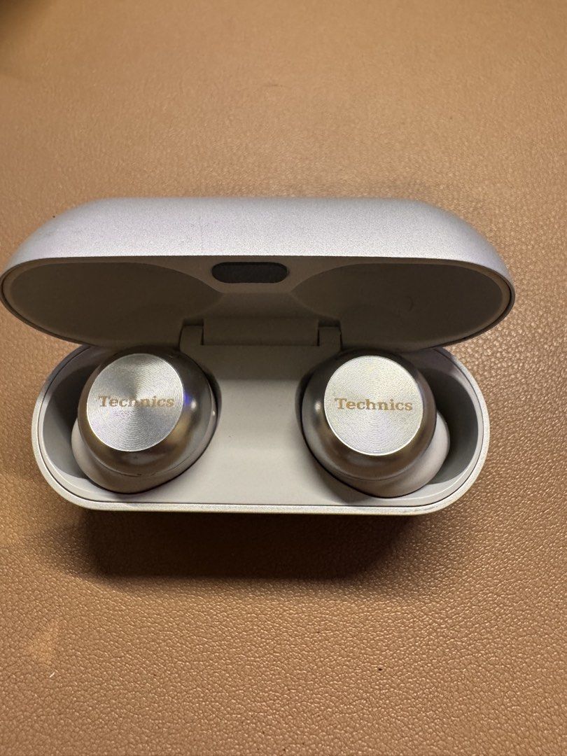 Technics EAH-AZ100  Wireless Earphones444437041450864640