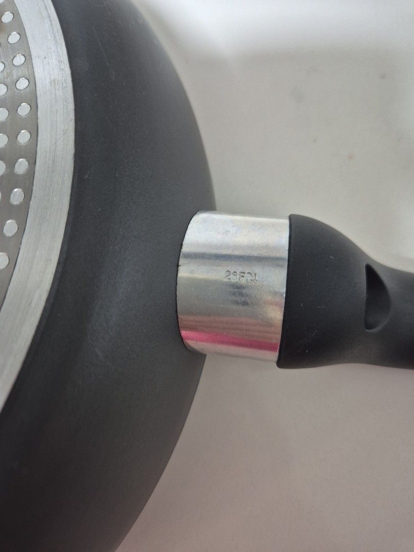 Tefal Frying Pan 28 in.444513991074795522