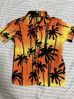 (Category: ) located in . Submitted by classywardrobemanila (Listing ID 1435834238, Image 1). Description: .