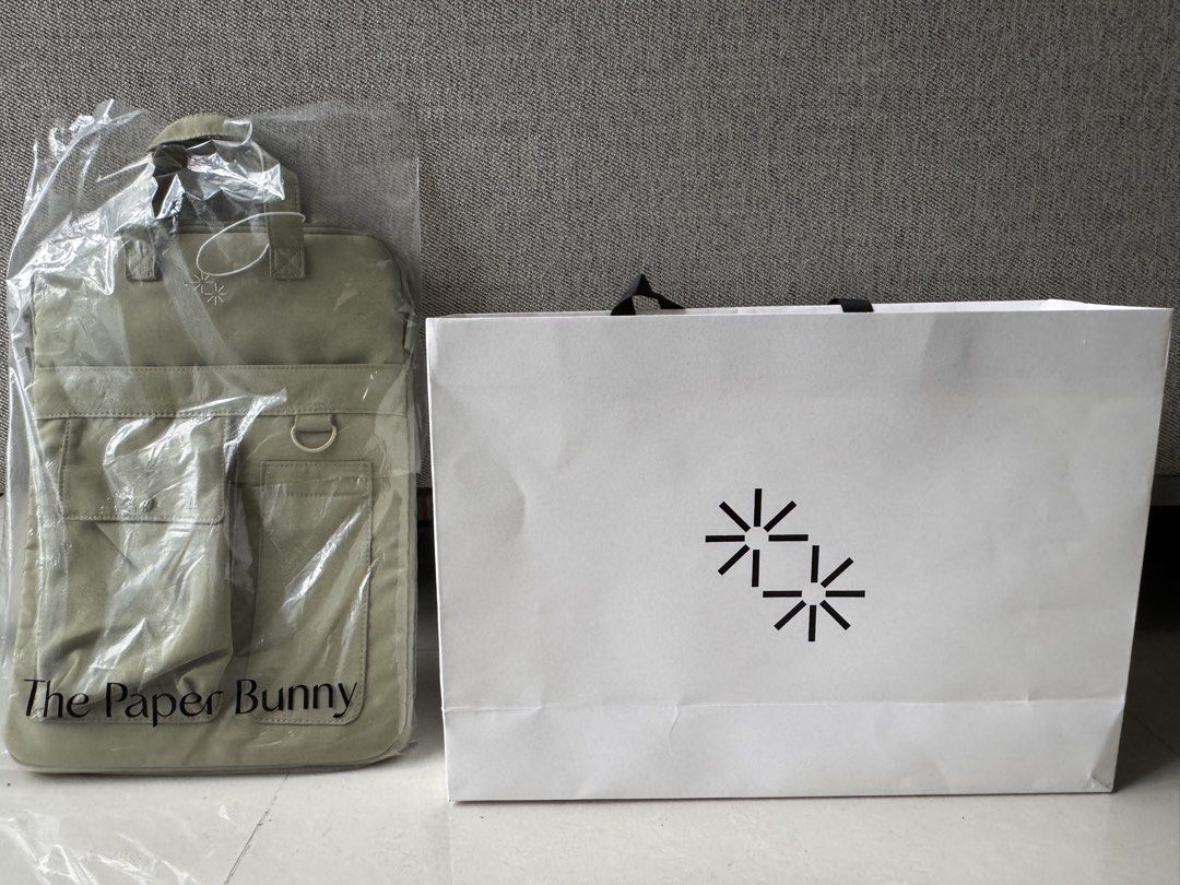 The Paper Bunny Laptop Bag - Brand New