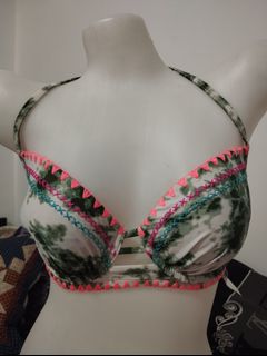 (Category: ) located in . Submitted by beckylafea (Listing ID 1435824553, Image 1). Description: .