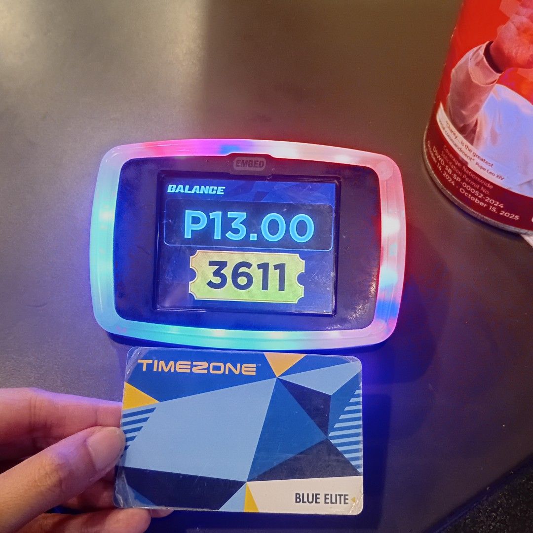 Timezone Blue Elite Card (Category: Raw Singles) located in Mandaluyong City. Submitted by trish125 (Listing ID 1435761290, Image 1). Description: Timezone Blue Elite card Issue: onting plastic tear sa sides - P13.00 balance - Points: 3752 I can Unlink or update timezone fun app card details and replace it into yours sa sure buyer. Pwede din points nlng iexchange sa timezone branch if you prefer it. Makati City/Silang Cavite loc Rfs: need funds.