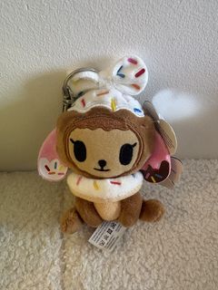 Domundi DMD GEN 3 FANMEET IN BKK RANDOM DOLL KEYCHAIN, Hobbies