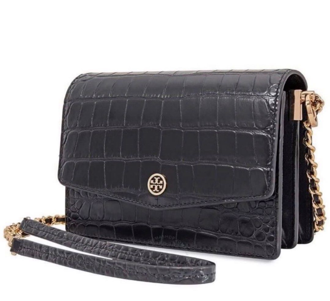 Tory Burch Black Croc-Embossed Crossbody Bag (Category: Cross-body Bags) located in Majayjay. Submitted by Ash.Shop.wise (Listing ID 1435763257, Image 2). Description: - Tory Burch crossbody bag - Black croc-embossed exterior - Gold chain strap - Flap closure with gold logo - Multiple interior compartments - Detachable strap - Perfect for everyday or special occasions Tory Burch robinson croc embossed convertible 💯Original and brand new On hand 