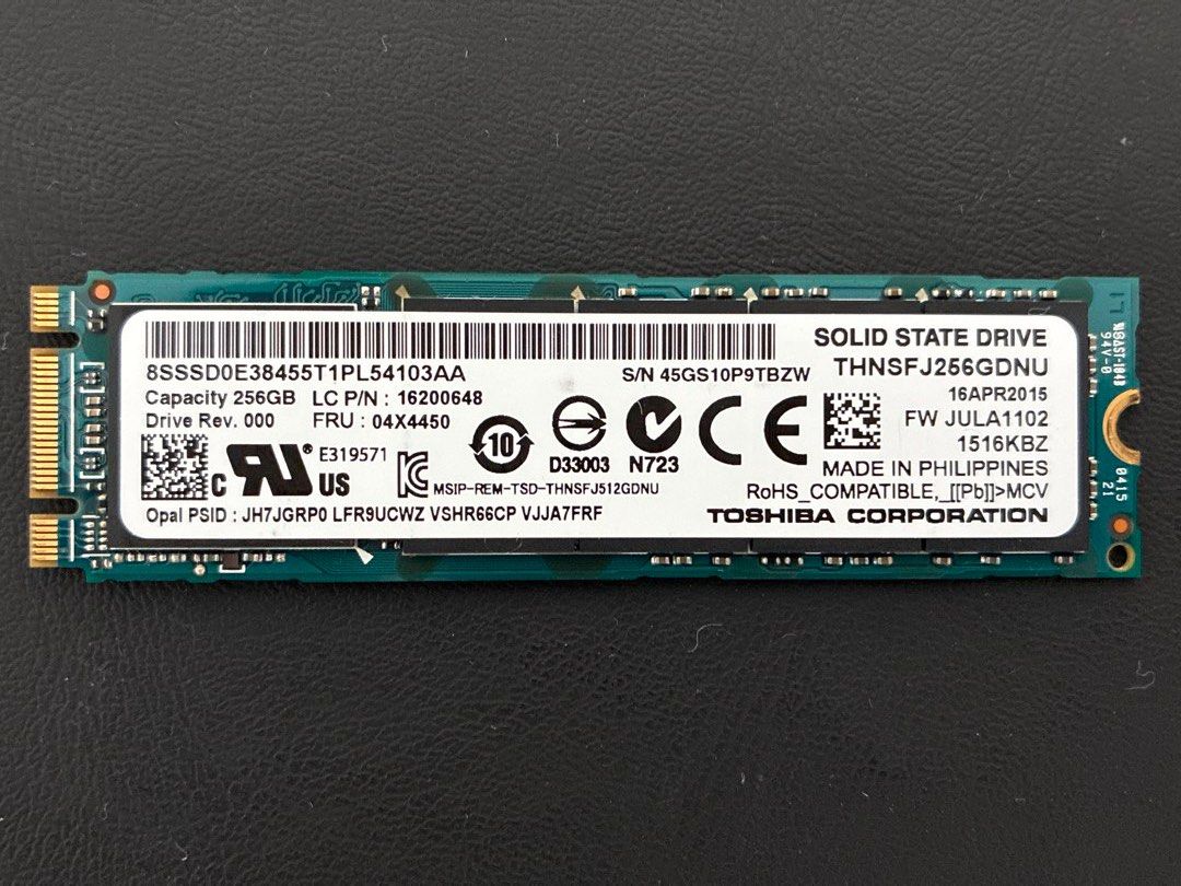 Toshiba 256GB Solid State Drive443775801371535360
