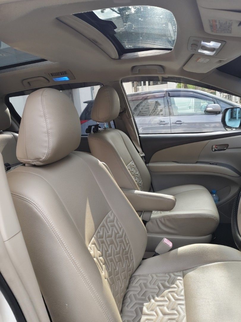 Toyota Estima 2.4 X (A) (Category: Used Cars) located in Singapore. Submitted by hellofun.899 (Listing ID 1435762667, Image 3). Description: 8 seater estima moonroof.