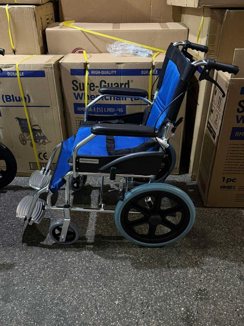 Travel wheel chair light weight (Category: Wheelchairs) located in Manila. Submitted by brightflower_273879 (Listing ID 1435720881, Image 1). Description: Brand new Heavy duty foldable light weight durable high quality same day delivery .