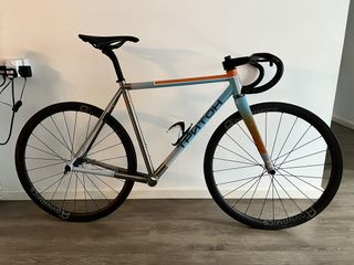 (Category: ) located in . Submitted by bicyclestuffs (Listing ID 1435737819, Image 1). Description: .