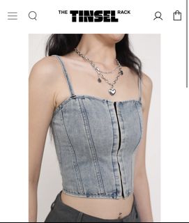 (Category: ) located in . Submitted by shopprelovedxs (Listing ID 1435723034, Image 1). Description: .