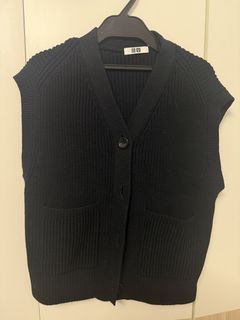 （分類：）位於 。 由 uniwardrobe 提交（商品編號 1435760333，圖片 1）。簡介： 。