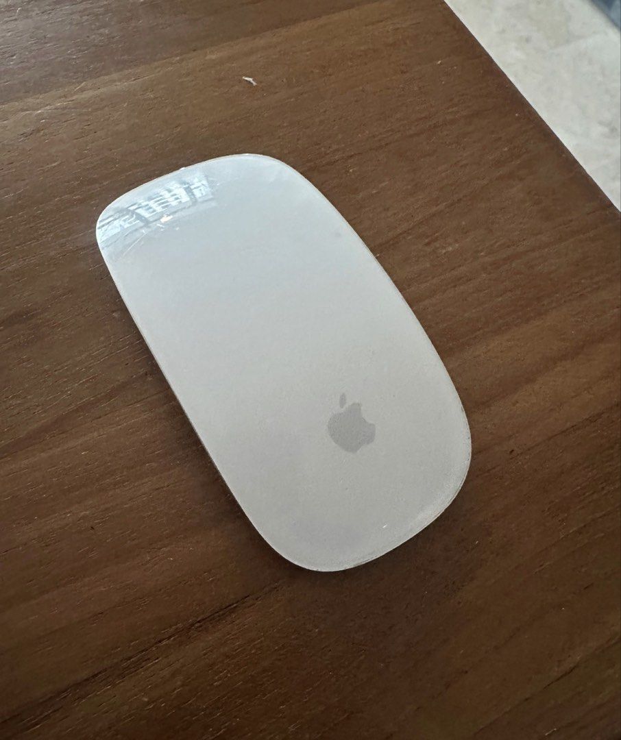 Used Apple keyboard and mouse usbc443885589355581441