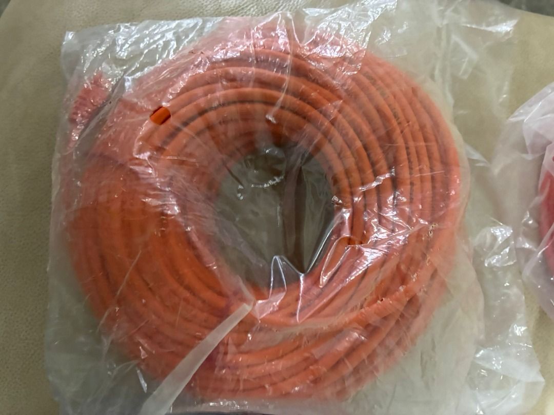 Various Network Cables - Cat5e, RJ45, DB9F444111029127106562