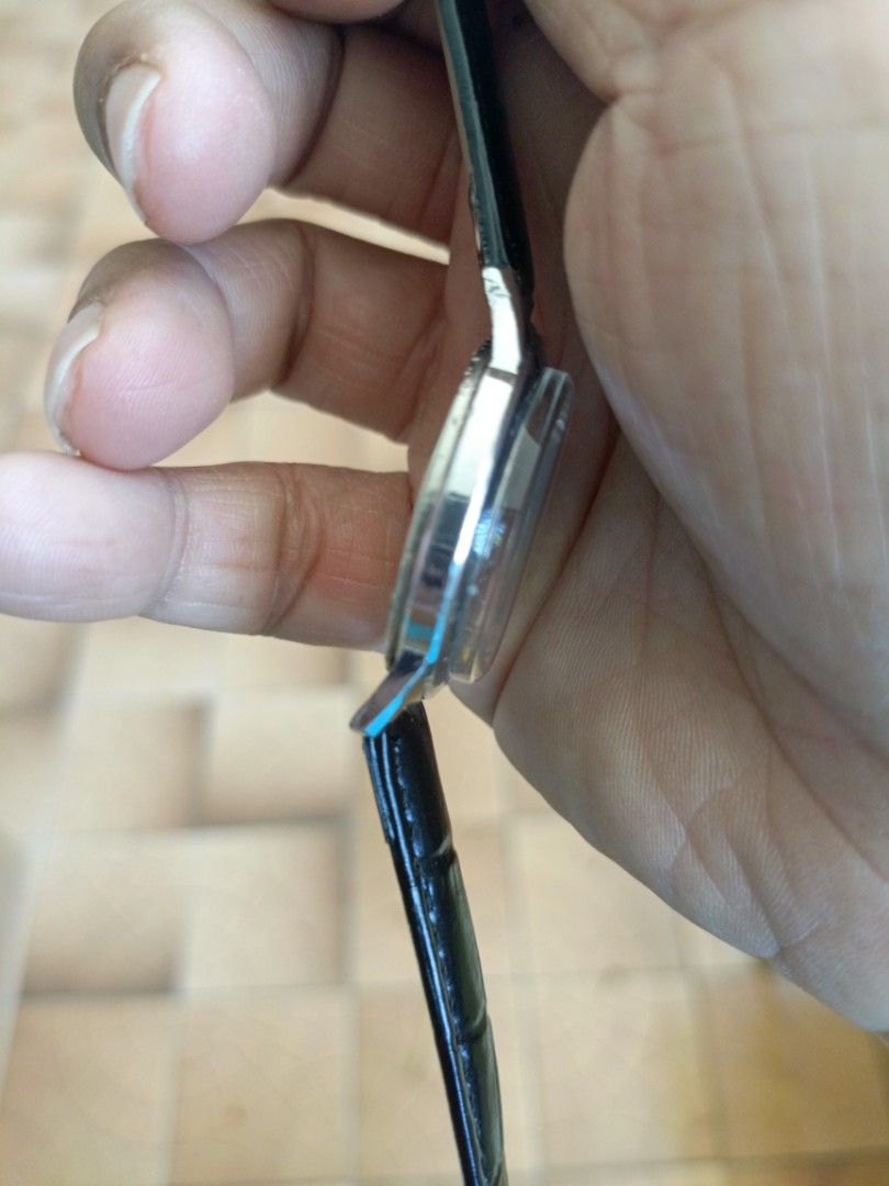 Vintage Caravelle manual wind watch (Category: Men's Watches) located in Paranaque City. Submitted by timeforus (Listing ID 1435830612, Image 2). Description: good working condition.